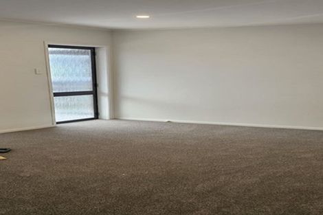 Photo of property in 1/6 Annette Avenue, Te Atatu South, Auckland, 0610