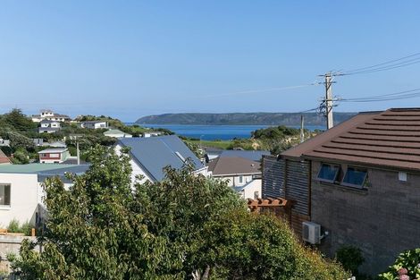 Photo of property in 3 Wright Street, Titahi Bay, Porirua, 5022