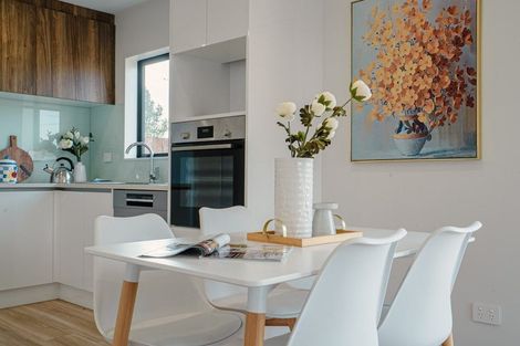 Photo of property in 24c Aurea Avenue, Pakuranga, Auckland, 2010