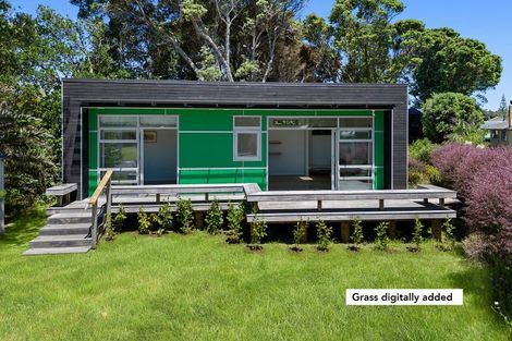 Photo of property in 23a Toi Street, Otaki Beach, Otaki, 5512