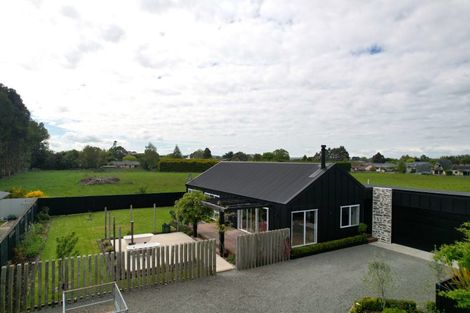 Photo of property in 9e Union Street, Winton, 9720