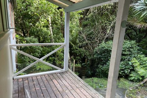 Photo of property in 57 Tanekaha Road, Titirangi, Auckland, 0604