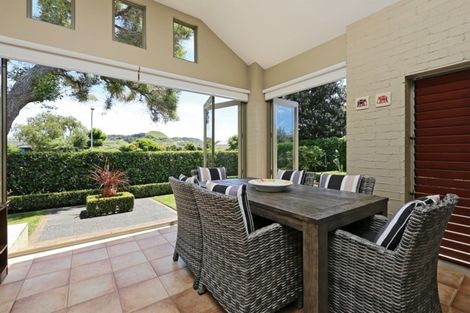 Photo of property in 1b Neeve Place, Taradale, Napier, 4112