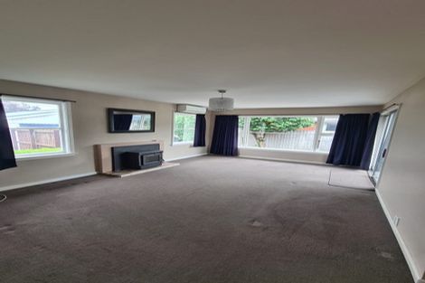 Photo of property in 44 Vivian Street, Burwood, Christchurch, 8083