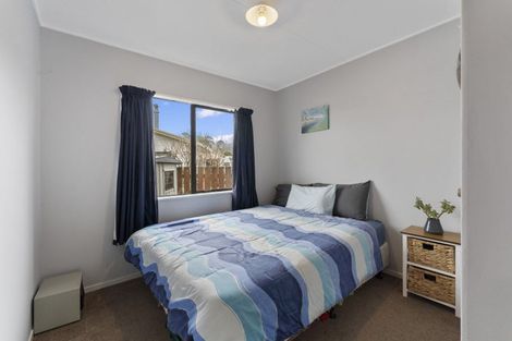 Photo of property in 9 Spackman Crescent, Paraparaumu, 5032