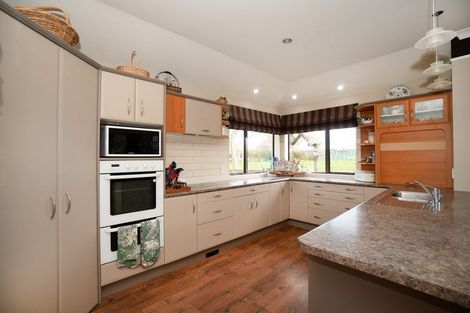 Photo of property in 261 Watershed Road, Bunnythorpe, Palmerston North, 4470