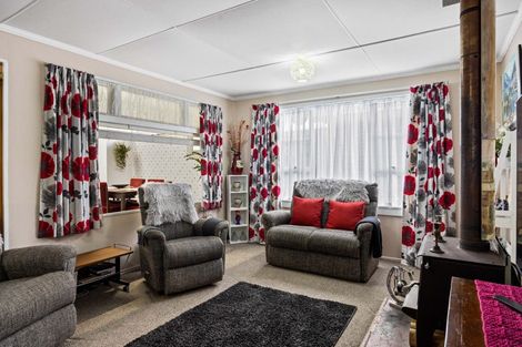 Photo of property in 23 Portia Street, Stratford, 4332