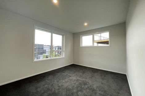 Photo of property in 34 Hokioi Drive, Kenepuru, Porirua, 5022