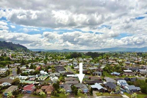 Photo of property in 19 Barraud Place, Pukehangi, Rotorua, 3015
