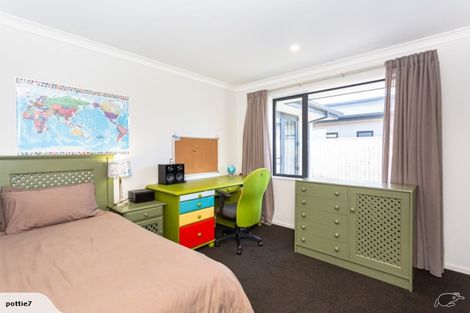 Photo of property in 43 Oakley Drive, Prebbleton, 7604