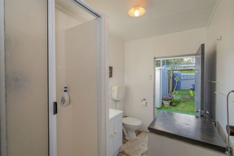 Photo of property in 12 Whitby Avenue, Whitianga, 3510