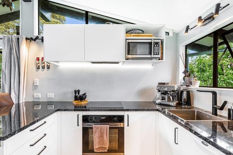 Photo of property in 2/6 Anich Road, Massey, Auckland, 0614