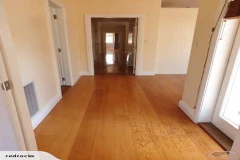 Photo of property in 333 The Parade, Island Bay, Wellington, 6023