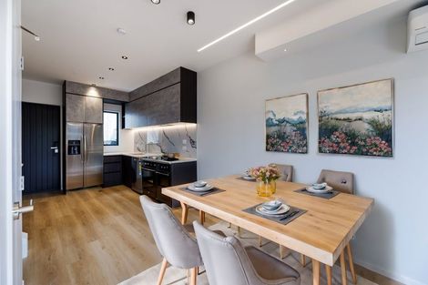 Photo of property in 8/7 Brookfield Road, Te Atatu Peninsula, Auckland, 0610