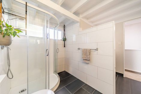 Photo of property in 31 Moana Road, Plimmerton, Porirua, 5026