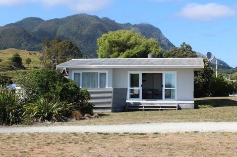 Photo of property in 763 Abel Tasman Drive, Pohara, Takaka, 7183