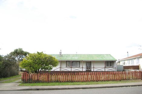 Photo of property in 14 Lake View Road, Waipukurau, 4200