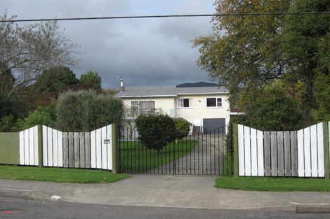 Photo of property in 94 Kiwi Road, Raumati Beach, Paraparaumu, 5032