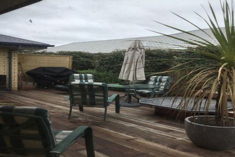 Photo of property in 43a Shortland Street, Wainoni, Christchurch, 8061