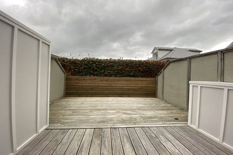 Photo of property in Pirie Street Townhouses, 22/35 Pirie Street, Mount Victoria, Wellington, 6011