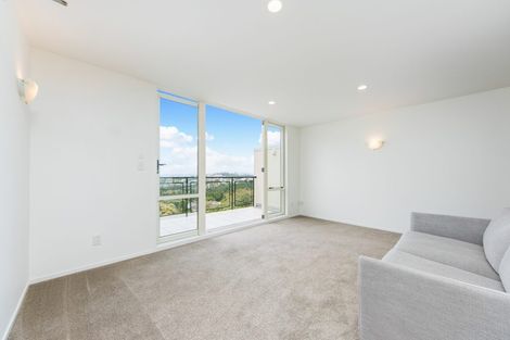 Photo of property in 9/166 Mokoia Road, Chatswood, Auckland, 0626