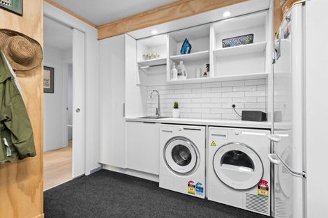 Photo of property in 30b Braid Road, St Andrews, Hamilton, 3200