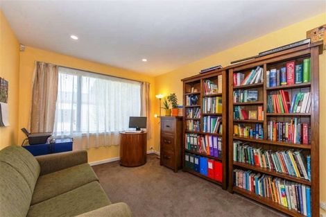 Photo of property in 51 Balgay Street, Upper Riccarton, Christchurch, 8041