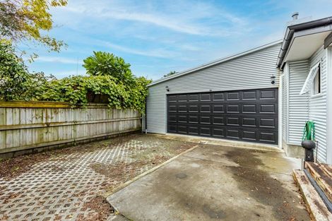 Photo of property in 1 Bowling Road, Greenmeadows, Napier, 4112