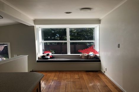 Photo of property in 26 Ramillies Place, Glenfield, Auckland, 0629