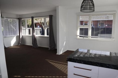 Photo of property in 338 Memorial Avenue, Burnside, Christchurch, 8053