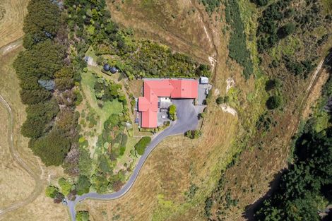 Photo of property in 407 Grays Road, Pauatahanui, Porirua, 5381