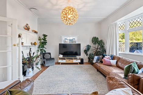 Photo of property in 2 Karamu Street, Ngaio, Wellington, 6035