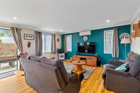 Photo of property in 22 Colombo Road, Waiuku, 2123