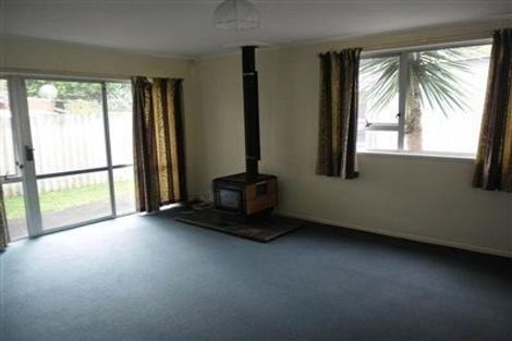 Photo of property in 2/141 Hillside Road, Papatoetoe, Auckland, 2025
