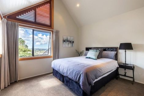 Photo of property in 338 Old North Road, Kumeu, 0892