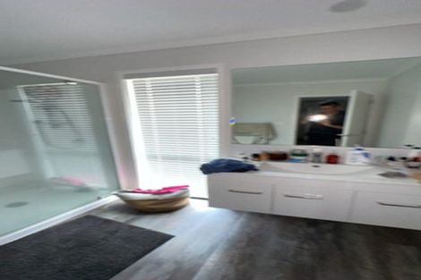 Photo of property in 10 Stingray Drive, Omokoroa, 3114