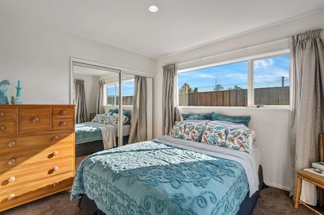 Photo of property in 2/111 Harris Crescent, Papanui, Christchurch, 8053