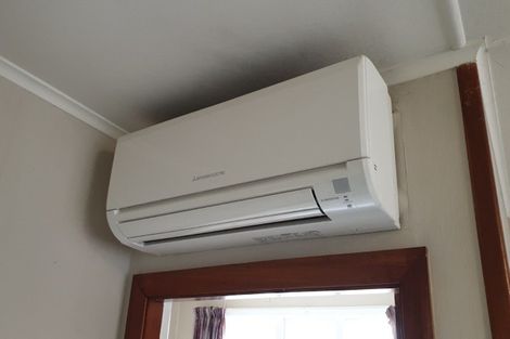 Photo of property in 4 Primrose Street, Northcote, Christchurch, 8052