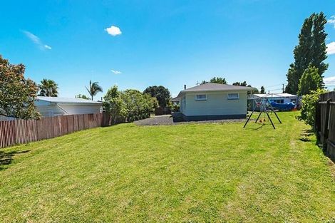 Photo of property in 112 Cargill Street, Papakura, 2110