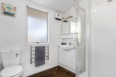 Photo of property in 200 Dickson Road, Papamoa Beach, Papamoa, 3118