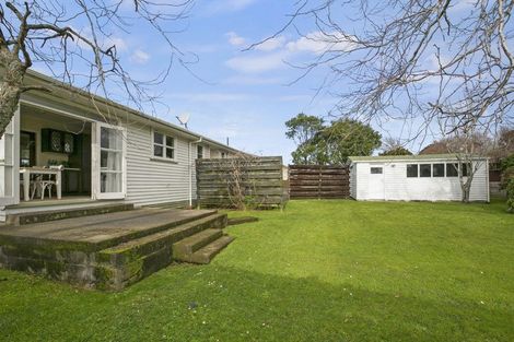 Photo of property in 5 Wheeler Place, Upper Vogeltown, New Plymouth, 4310