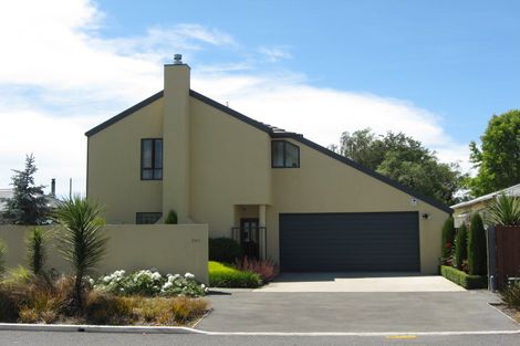 Photo of property in 254 Geraldine Street, Edgeware, Christchurch, 8013