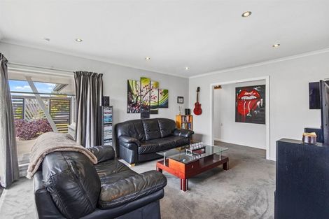 Photo of property in 52 Vivian Street, Burwood, Christchurch, 8083