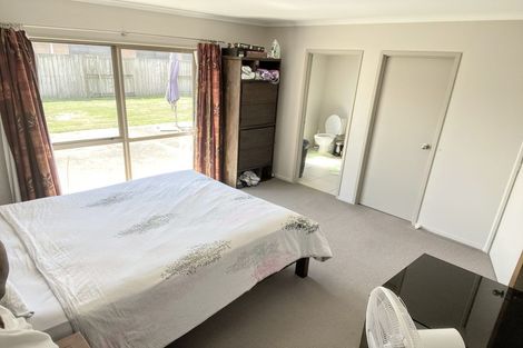 Photo of property in 63 Farringdon Avenue, Rototuna North, Hamilton, 3210