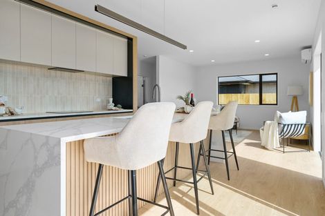 Photo of property in 9a Bourke Drive, Cambridge, 3434