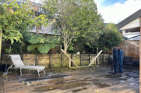 Photo of property in 14a Ringwood Street, Torbay, Auckland, 0630