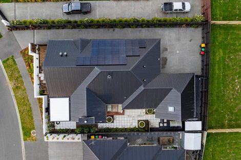 Photo of property in 34 Evelyn Crescent, Marshland, Christchurch, 8083