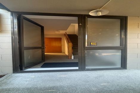 Photo of property in 4/19 Grove Road, Addington, Christchurch, 8024