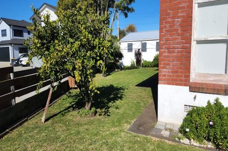 Photo of property in 79 Birdwood Avenue, Papatoetoe, Auckland, 2025