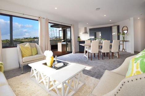 Photo of property in 47 Richfield Crescent, Westgate, Auckland, 0614